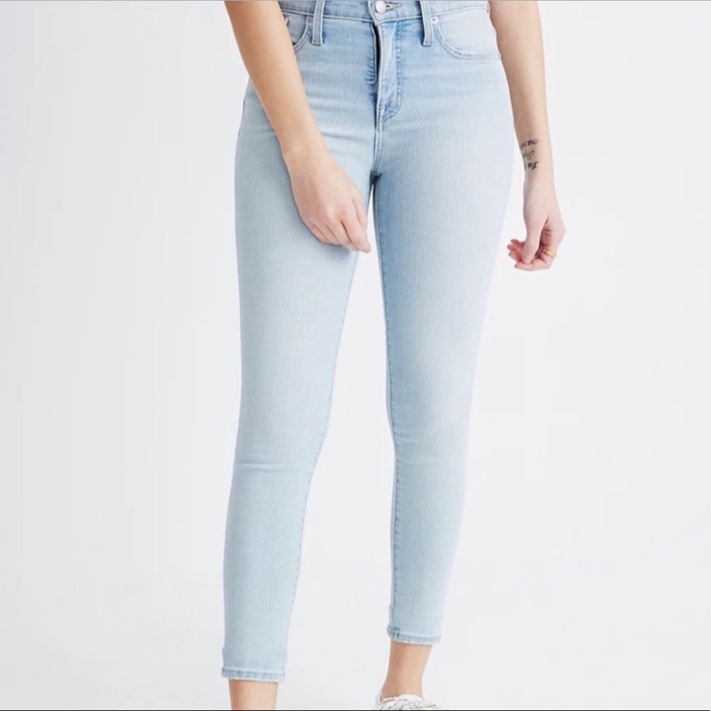 Madewell Petite 9" Mid-Rise Skinny Crop Jeans in Coolmax® Denim Edition Size 26